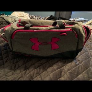 Underarmor duffel bag